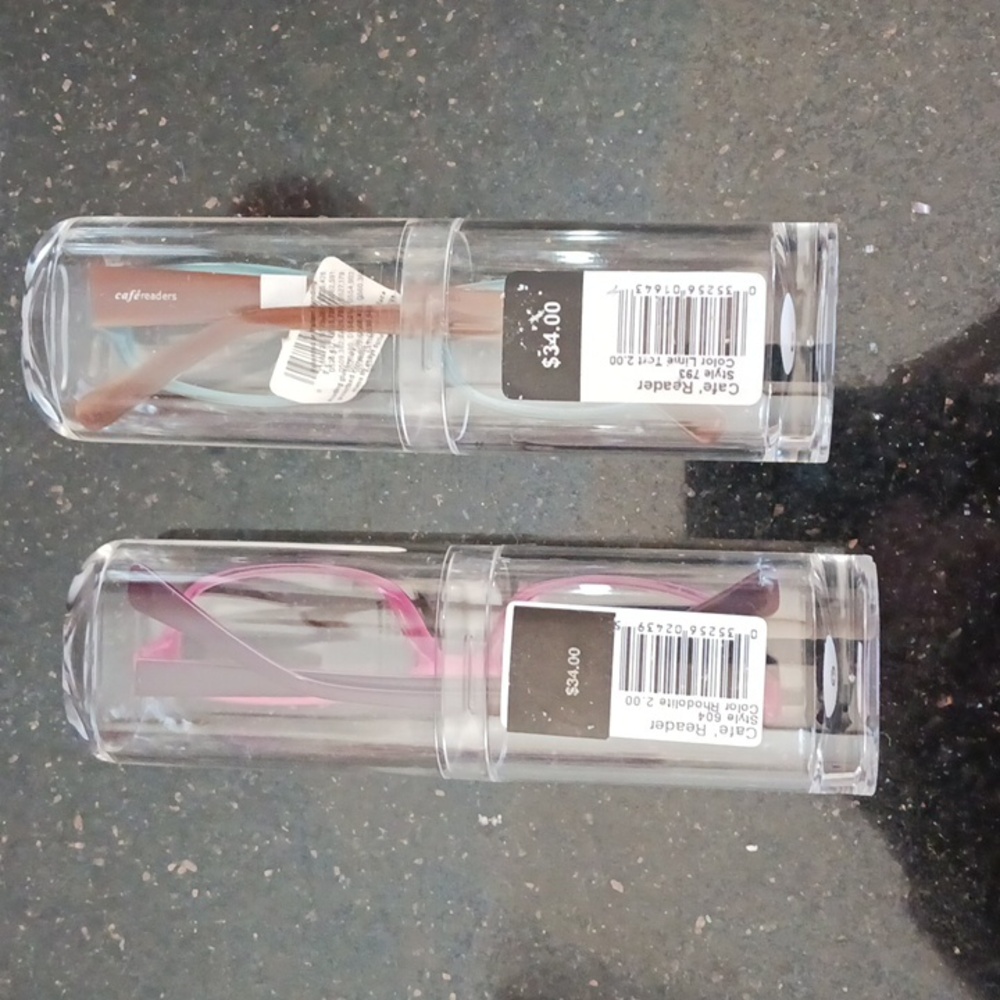 Two Pair Cafe Reader Glasse - image 2